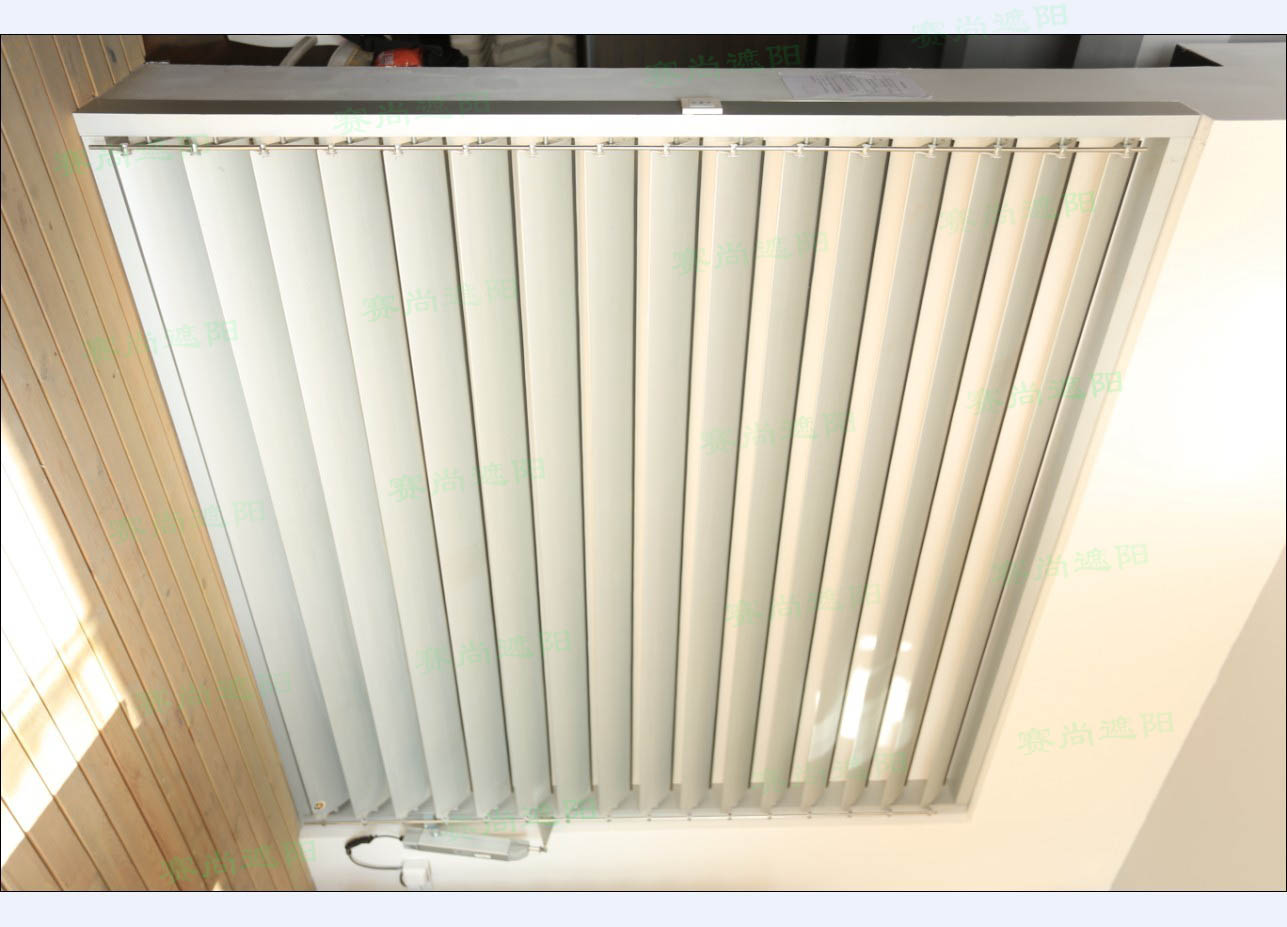 遮陽(yáng)百葉實(shí)景