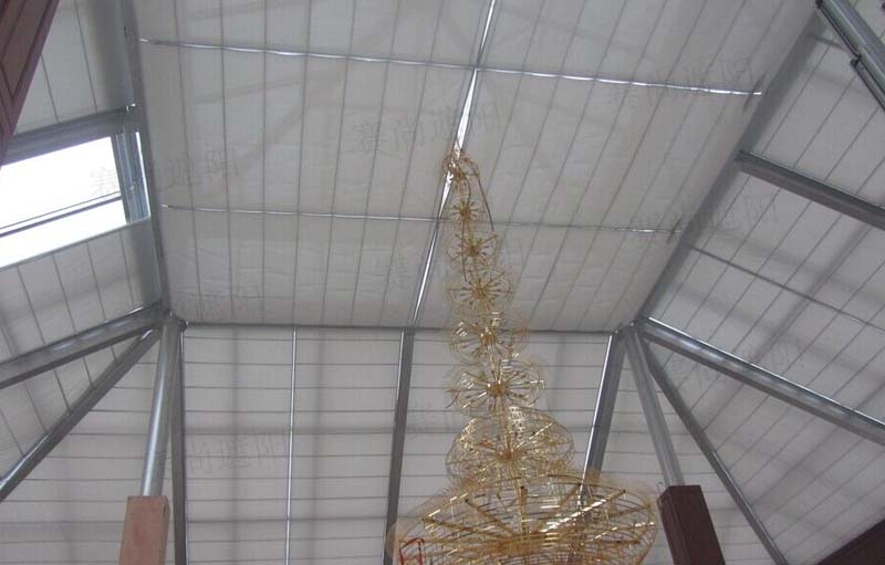 玻璃頂棚電動(dòng)遮陽(yáng)簾 玻璃頂棚電動(dòng)遮陽(yáng)簾