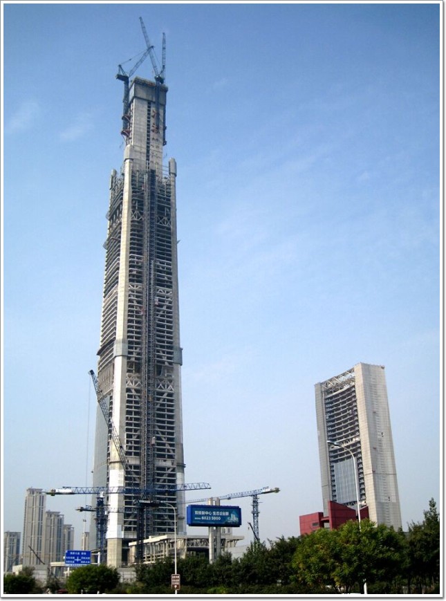 中國第一高樓——高銀金融117大廈施工遠(yuǎn)景圖 中國第一高樓——高銀金融117大廈施工遠(yuǎn)景圖